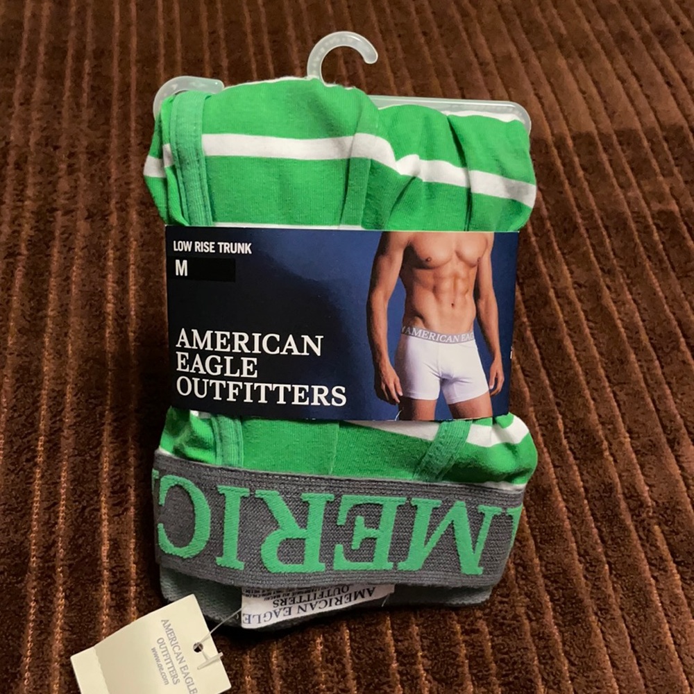 American Eagle low rise trunk